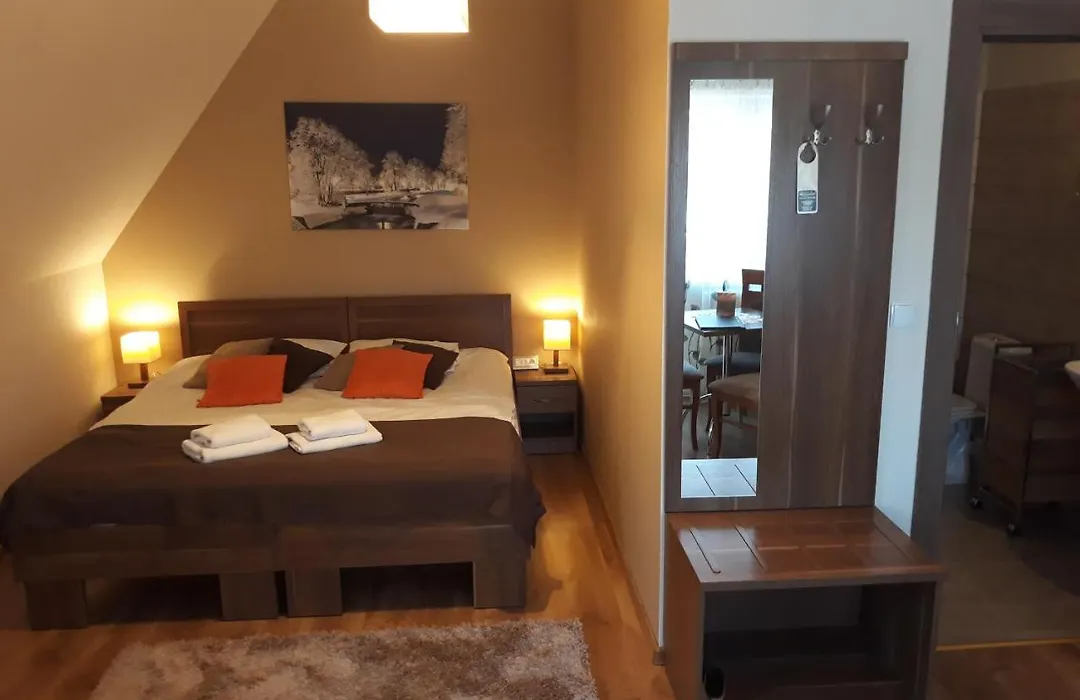 Pensjonat Szajna Spa-1